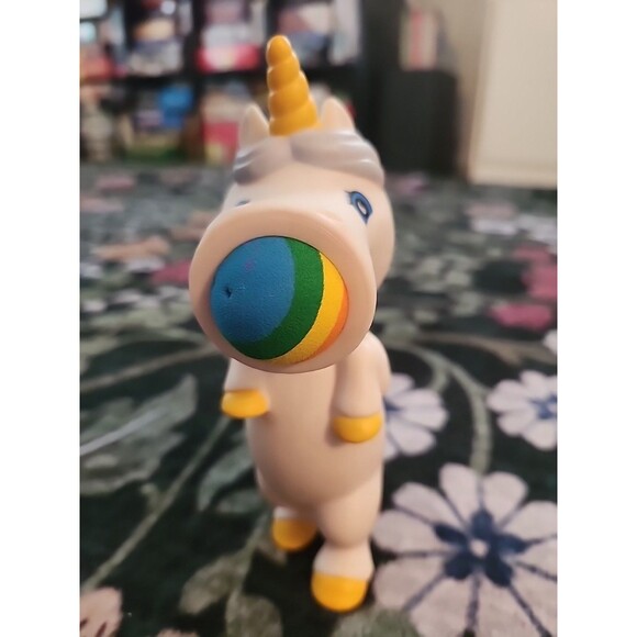 Hog Wild Unicorn Popper White With Rainbow Ball, Kids Play Toy, Plastic Unicorn - Picture 3 of 11